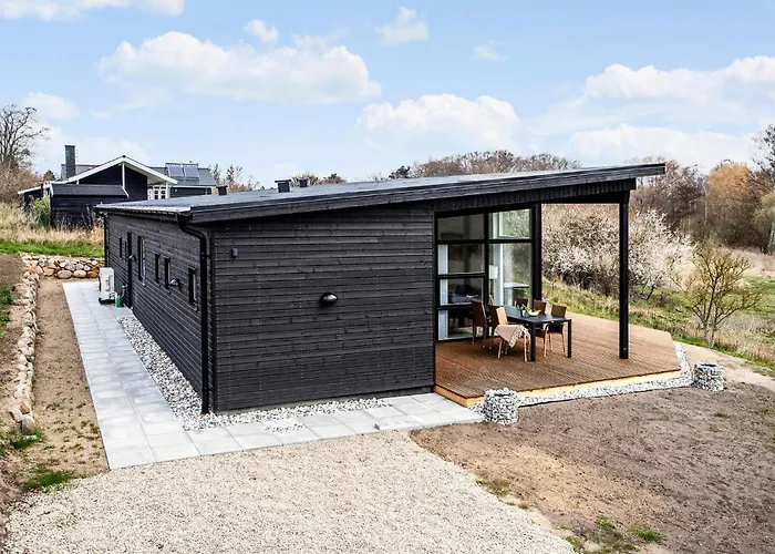 Holiday home 4 Bedroom Awesome In Slagelse